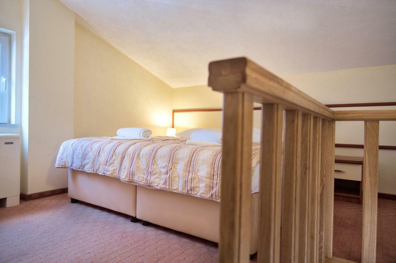 נאום Hotel Agava מראה חיצוני תמונה